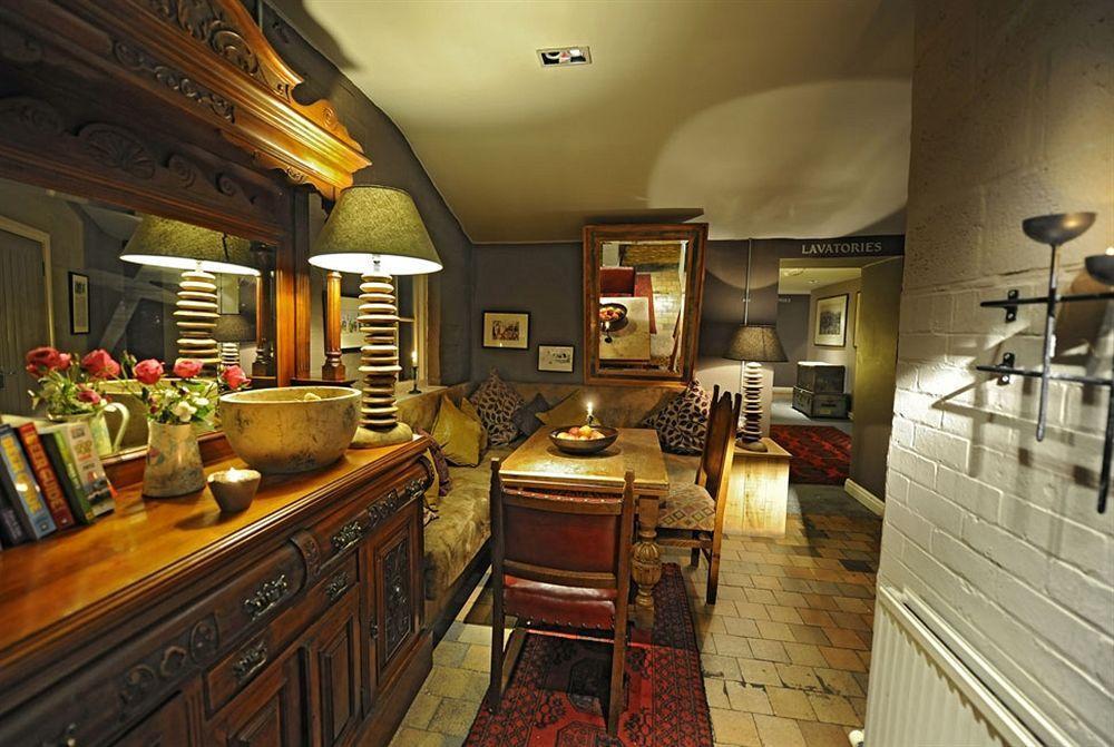מלון Wrenbury The Cholmondeley Arms מראה חיצוני תמונה