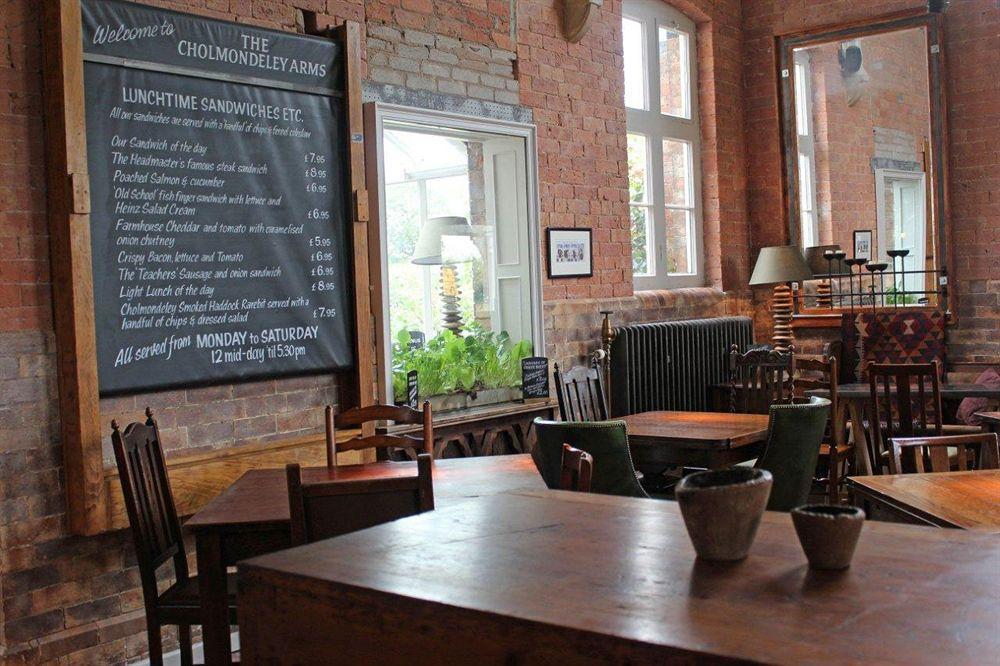 מלון Wrenbury The Cholmondeley Arms מראה חיצוני תמונה